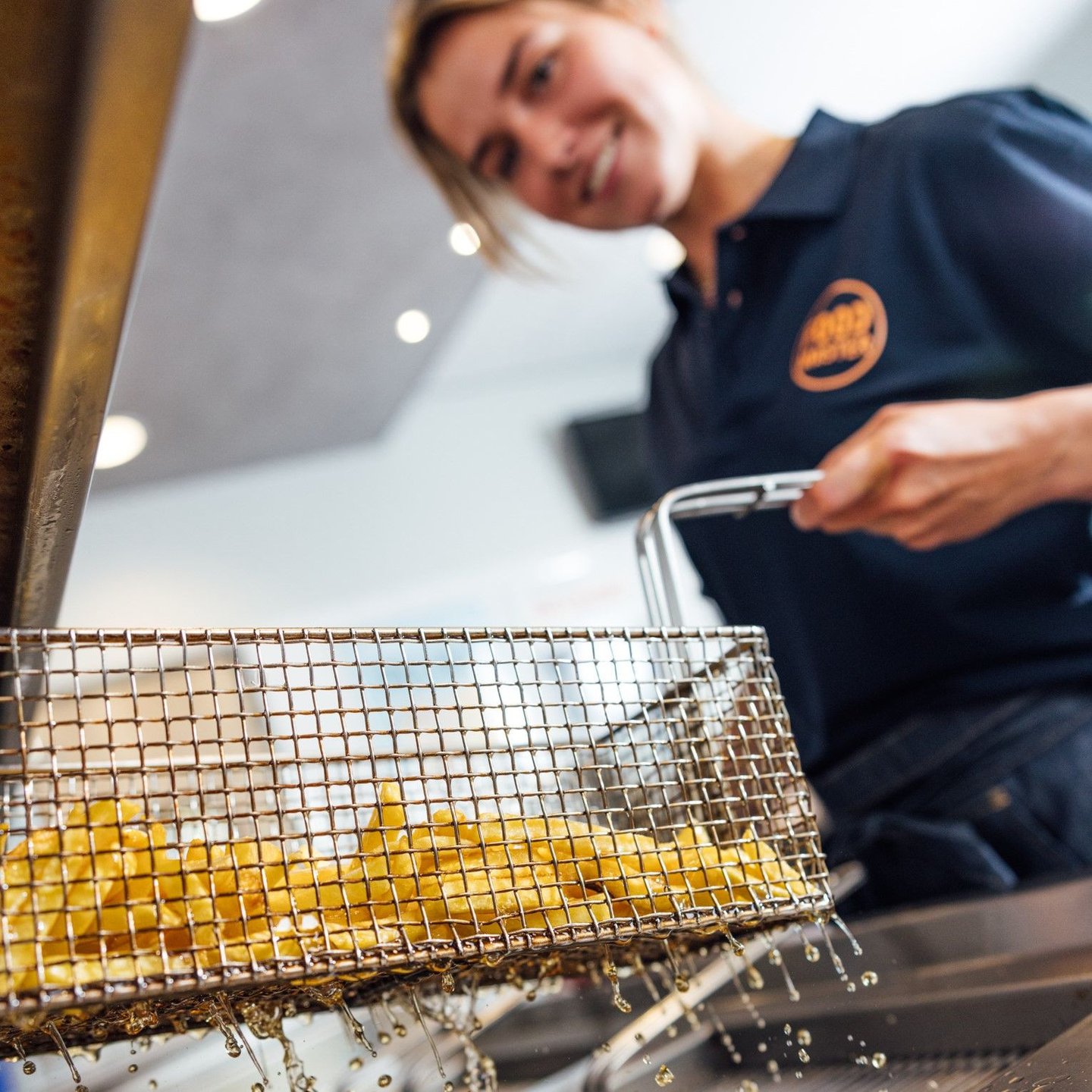 Kom werken in de horeca. Ga aan de slag als allround cafetariamedewerker bij Foodmaster Hoef en Haag. Zowel parttime als fulltime functies beschikbaar.